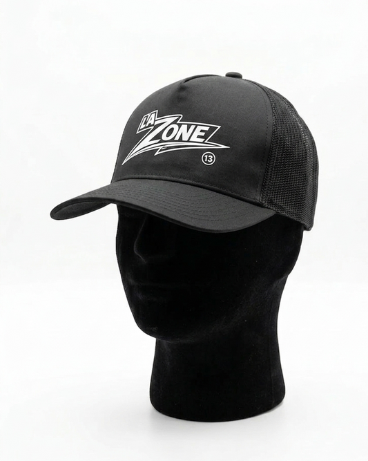 Chapeau imprimé LA ZONE